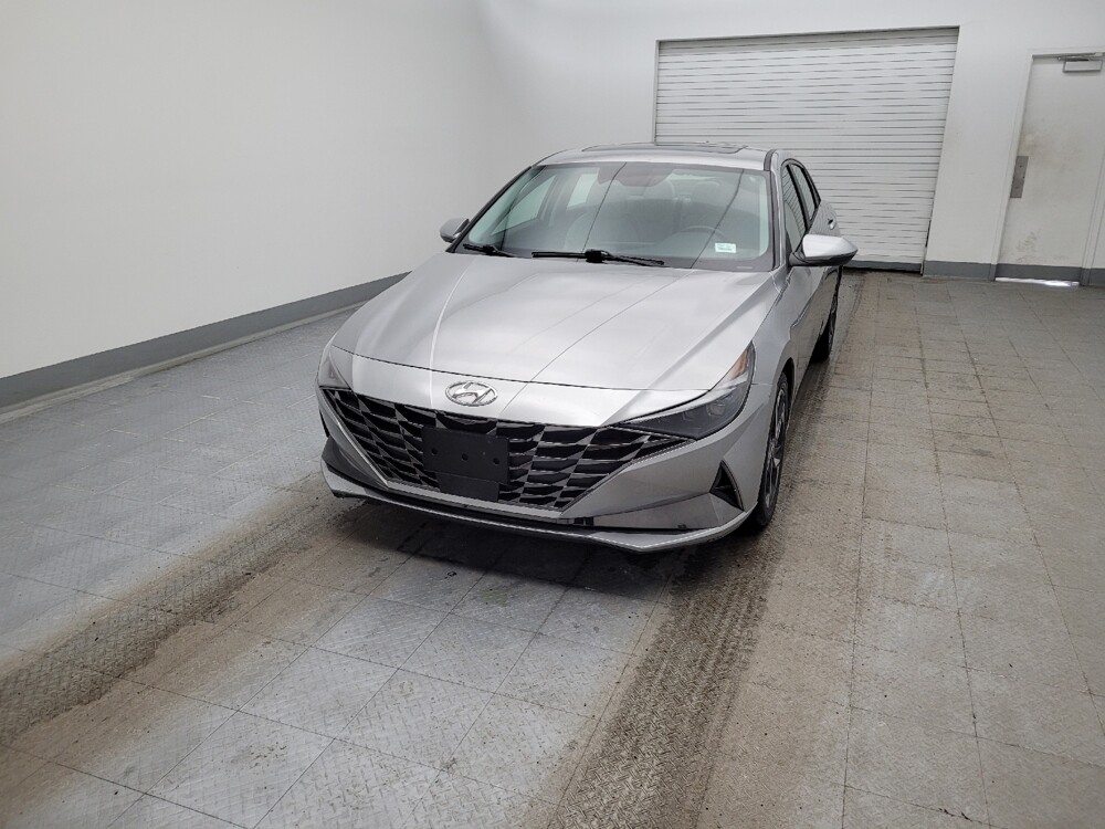 2022 Hyundai Elantra in Fairfield, OH 45014 - 18106202 15