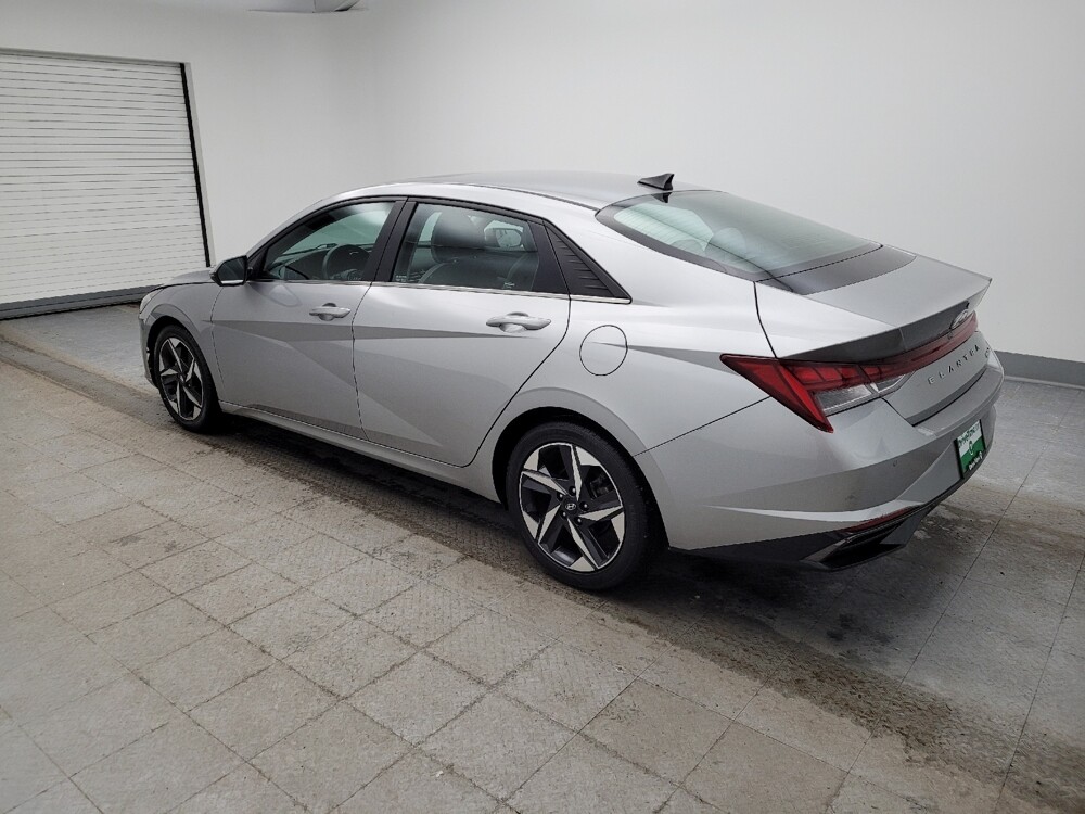 2022 Hyundai Elantra in Fairfield, OH 45014 - 18106202 3