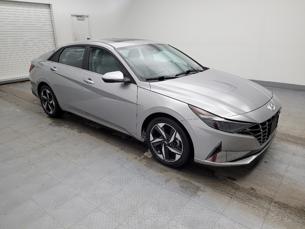 2022 Hyundai Elantra in Fairfield, OH 45014 - 18106202 11