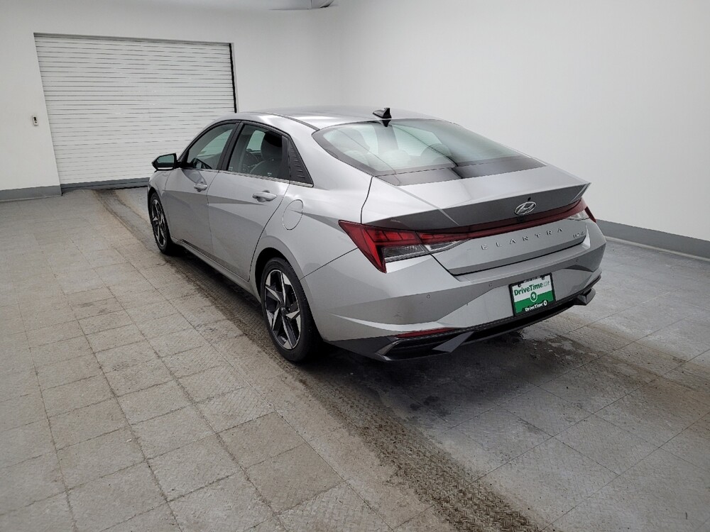 2022 Hyundai Elantra in Fairfield, OH 45014 - 18106202 5