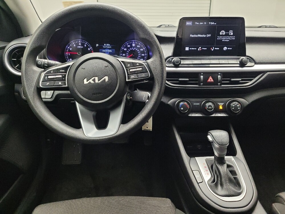 2023 Kia Forte in St. Louis, MO 63125 - 18106219 22