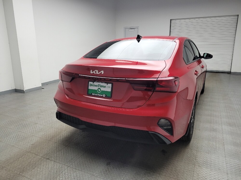 2023 Kia Forte in St. Louis, MO 63125 - 18106219 7