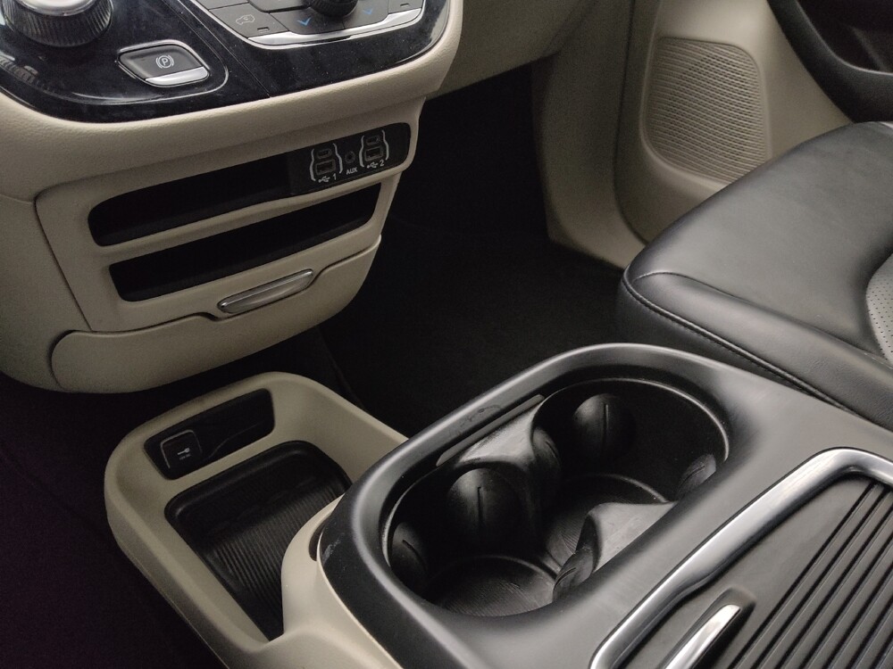 2023 Chrysler Pacifica in Independence, MO 64055 - 18106229 26