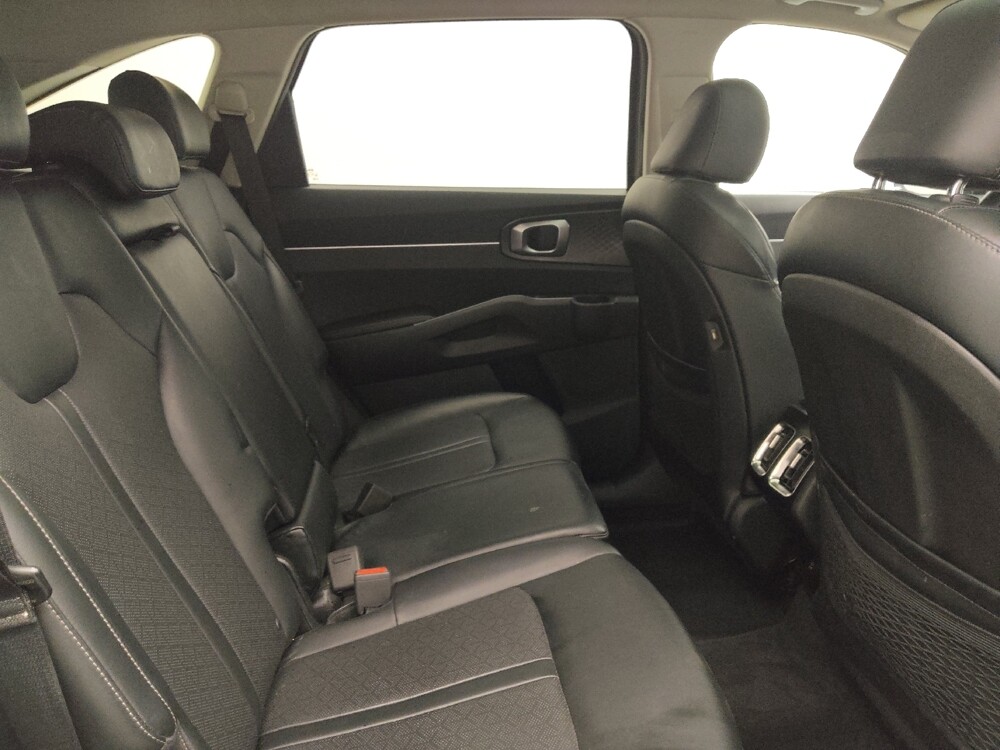 2021 Kia Sorento in Midlothian, IL 60445 - 18106234 19