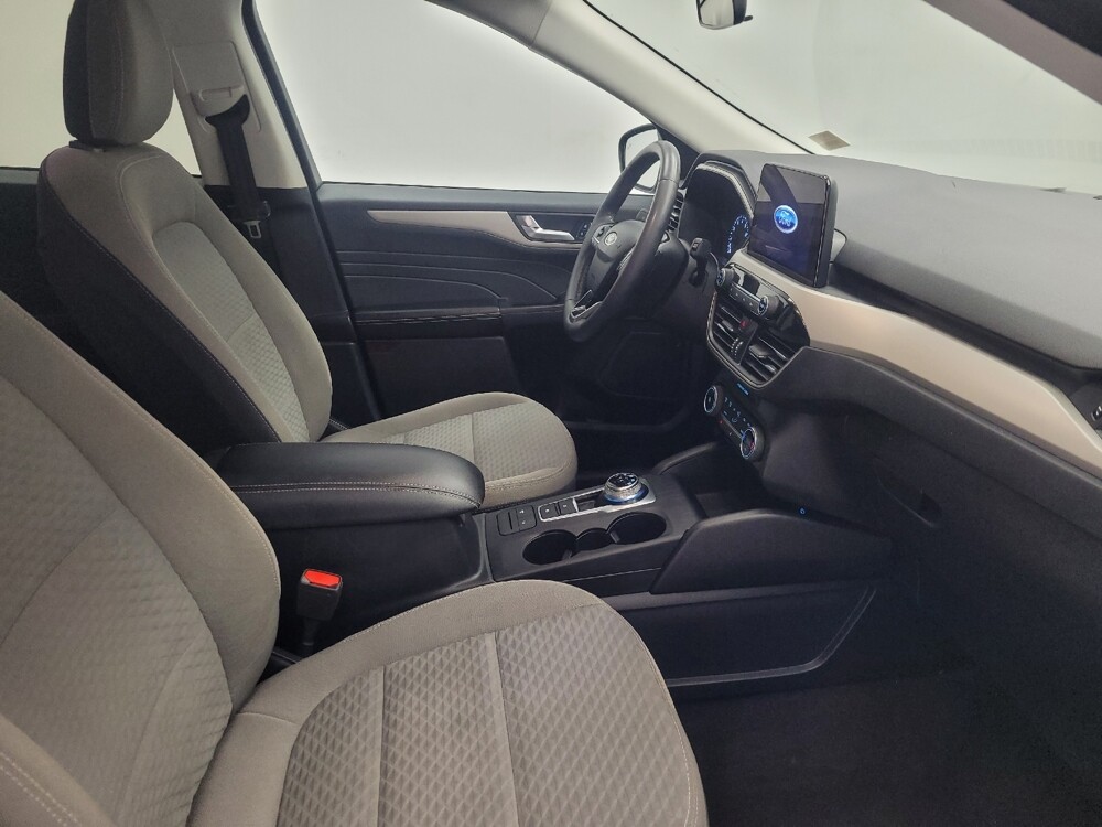 2021 Ford Escape in Memphis, TN 38115 - 18106236 21