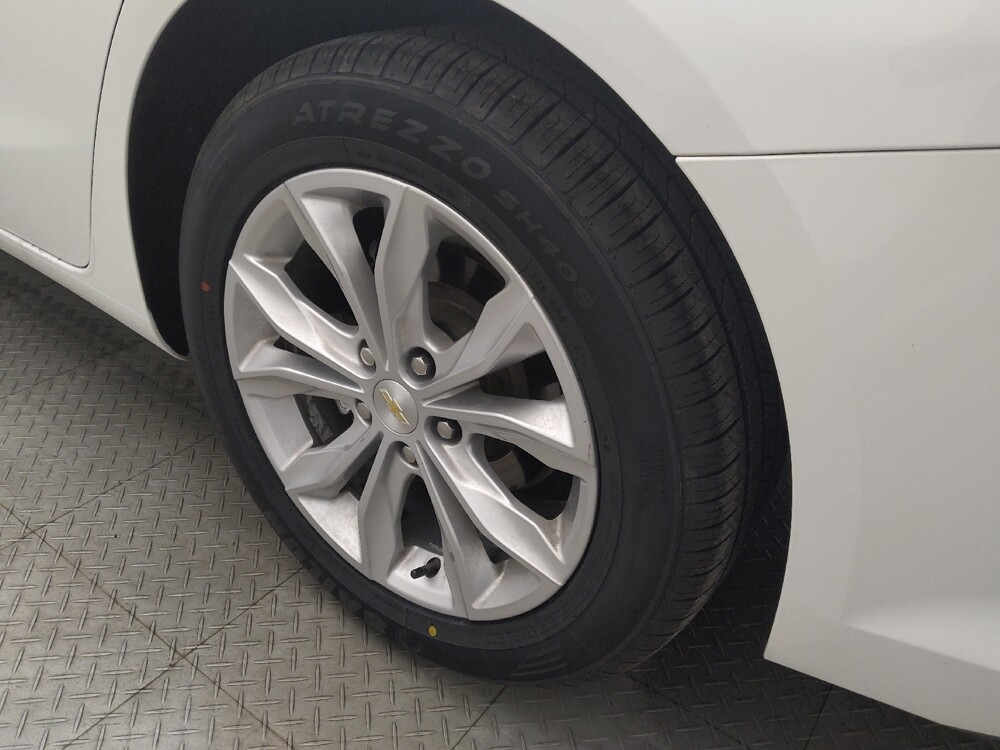 2020 Chevrolet Malibu in Houston, TX 77034 - 18106240 31