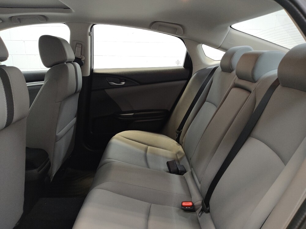 2018 Honda Civic in Fairfield, OH 45014 - 18106250 18