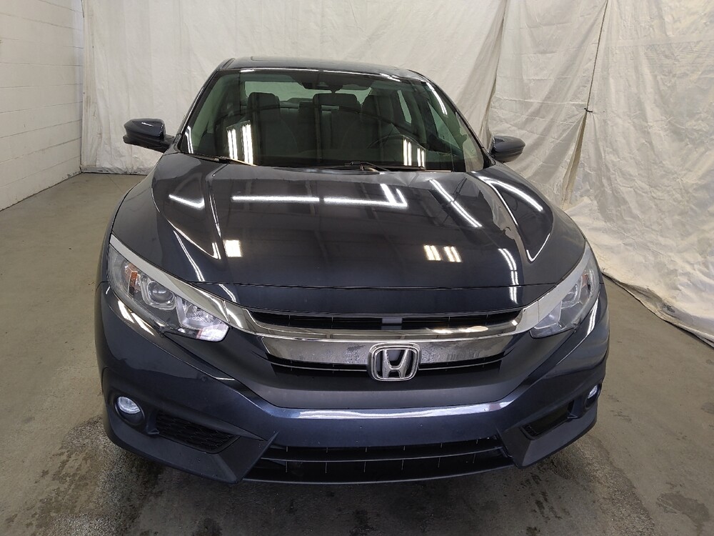 2018 Honda Civic in Fairfield, OH 45014 - 18106250 14