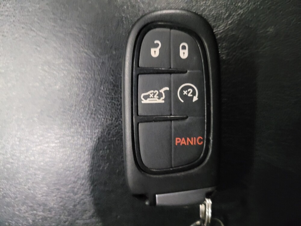 2020 Jeep Cherokee in Williamstown, NJ 8094 - 18106256 32