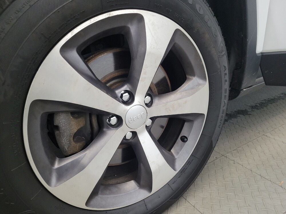 2020 Jeep Cherokee in Williamstown, NJ 8094 - 18106256 31