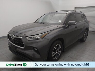 2020 Toyota Highlander in Live Oak, TX 78233