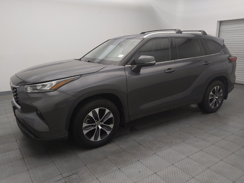 2020 Toyota Highlander in Live Oak, TX 78233 - 18106257 2