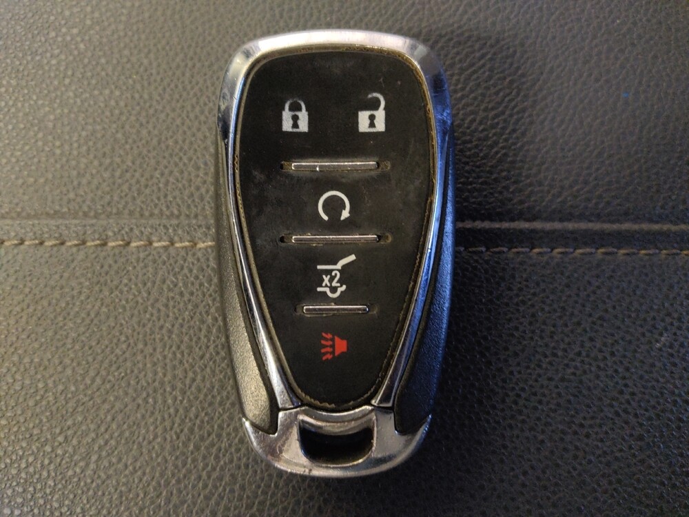 2019 Chevrolet Traverse in Live Oak, TX 78233 - 18106265 32