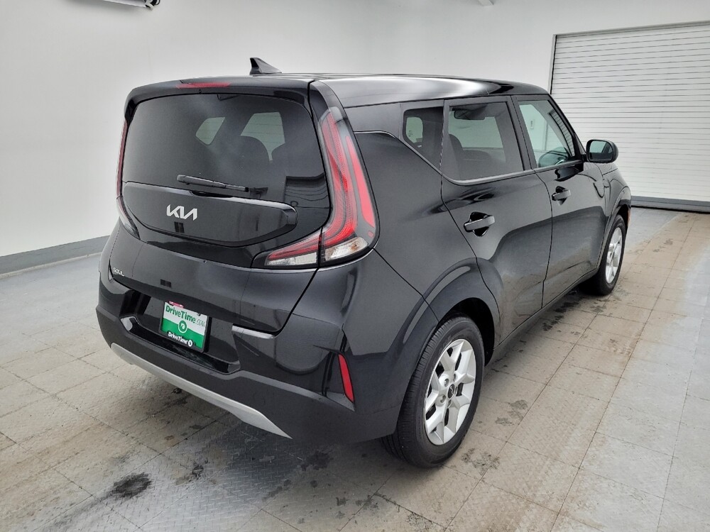 2025 Kia Soul in Fairfield, OH 45014 - 18106267 9