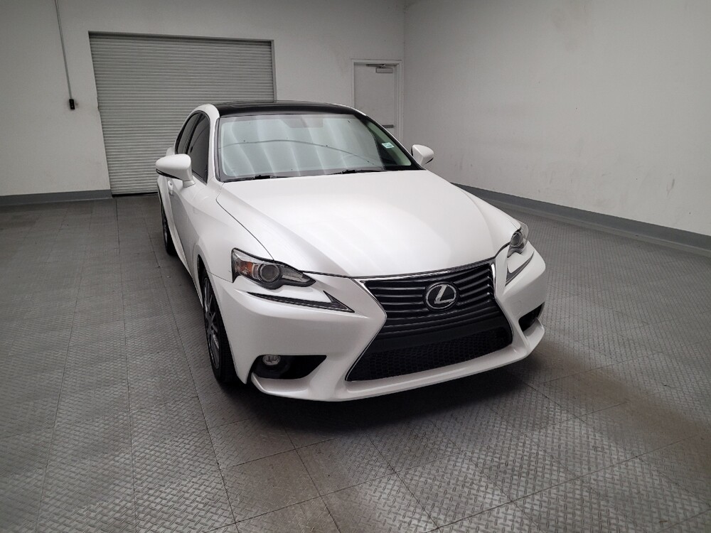 2016 Lexus IS 200t in Torrance, CA 90504 - 18106271 14