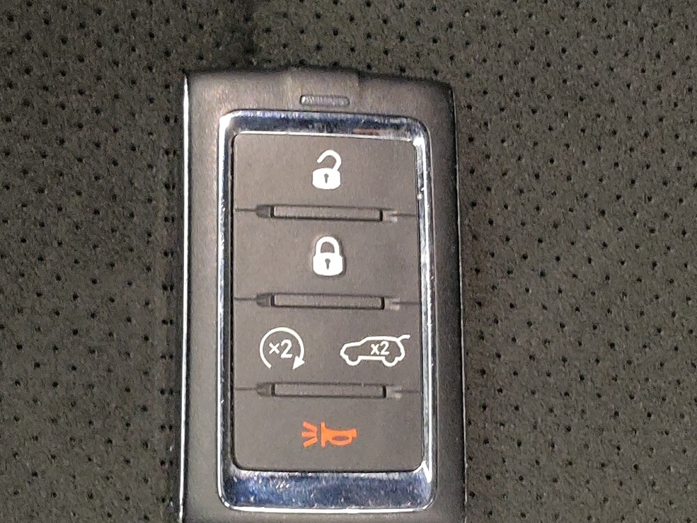 2021 Jeep Grand Cherokee L in Lewisville, TX 75067 - 18106274 32