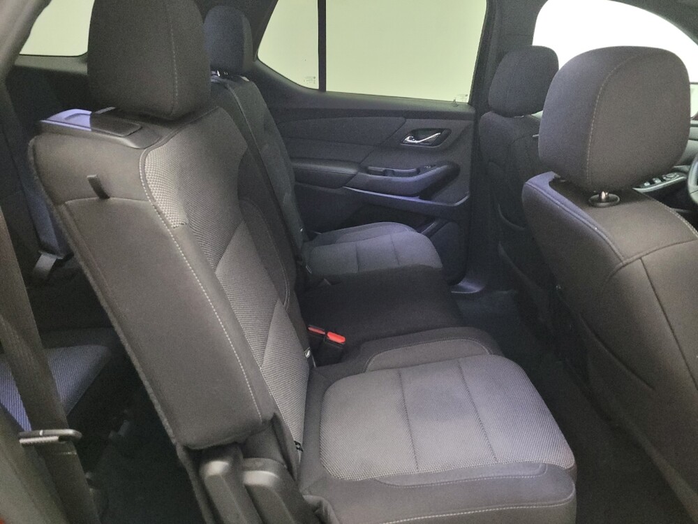 2023 Chevrolet Traverse in Torrance, CA 90504 - 18106276 19