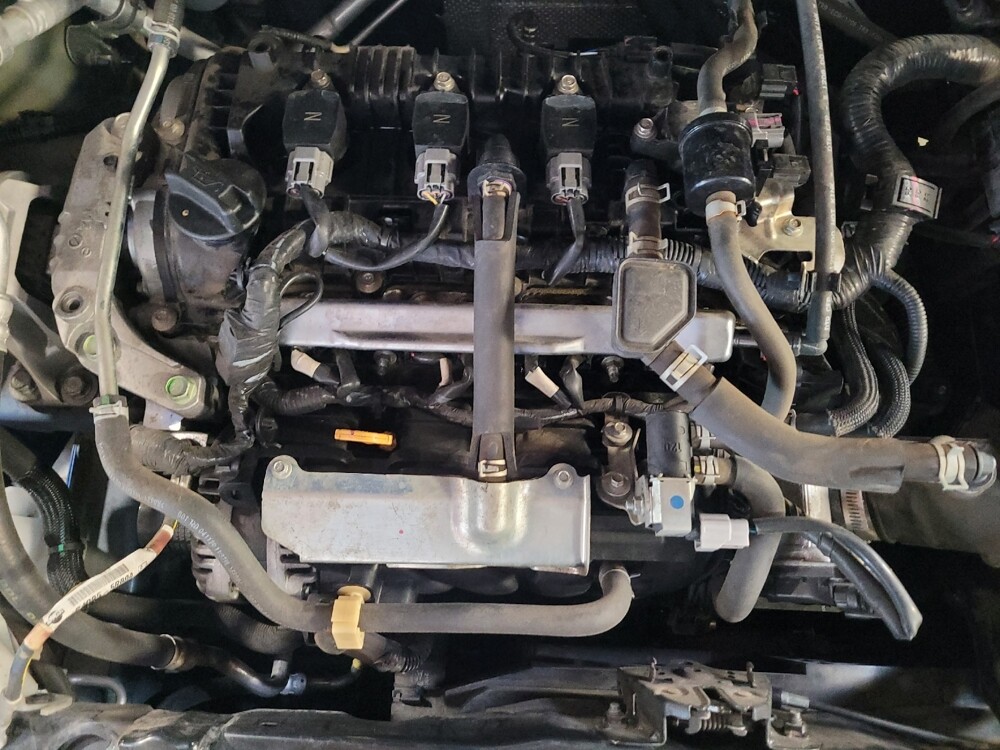 2021 Nissan Versa in Torrance, CA 90504 - 18106279 30