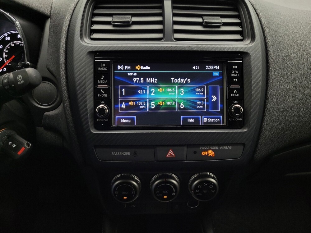 2025 Mitsubishi Outlander Sport in Las Vegas, NV 89104 - 18106291 25