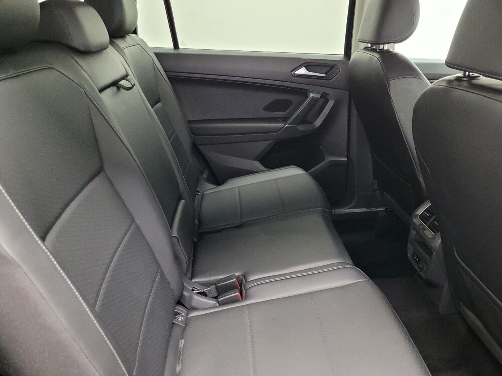 2018 Volkswagen Tiguan in Las Vegas, NV 89104 - 18106301 19