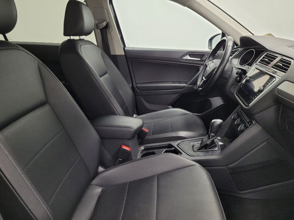 2018 Volkswagen Tiguan in Las Vegas, NV 89104 - 18106301 21