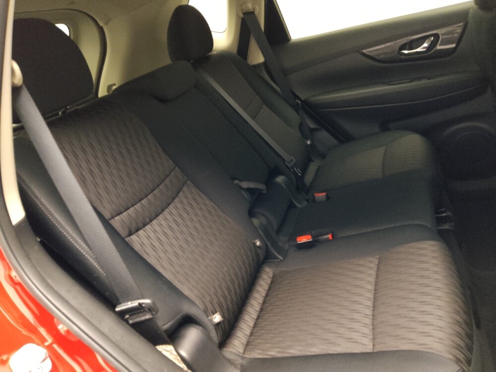 2017 Nissan Rogue in Pelham, AL 35124 - 18106305 19