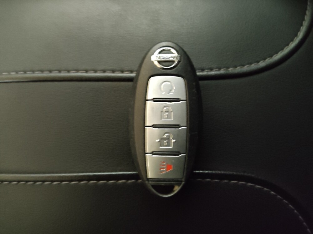 2017 Nissan Rogue in Pelham, AL 35124 - 18106305 32