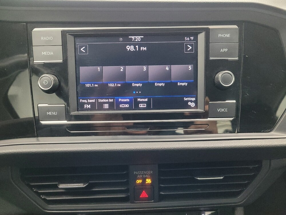 2024 Volkswagen Jetta in Memphis, TN 38115 - 18106307 25