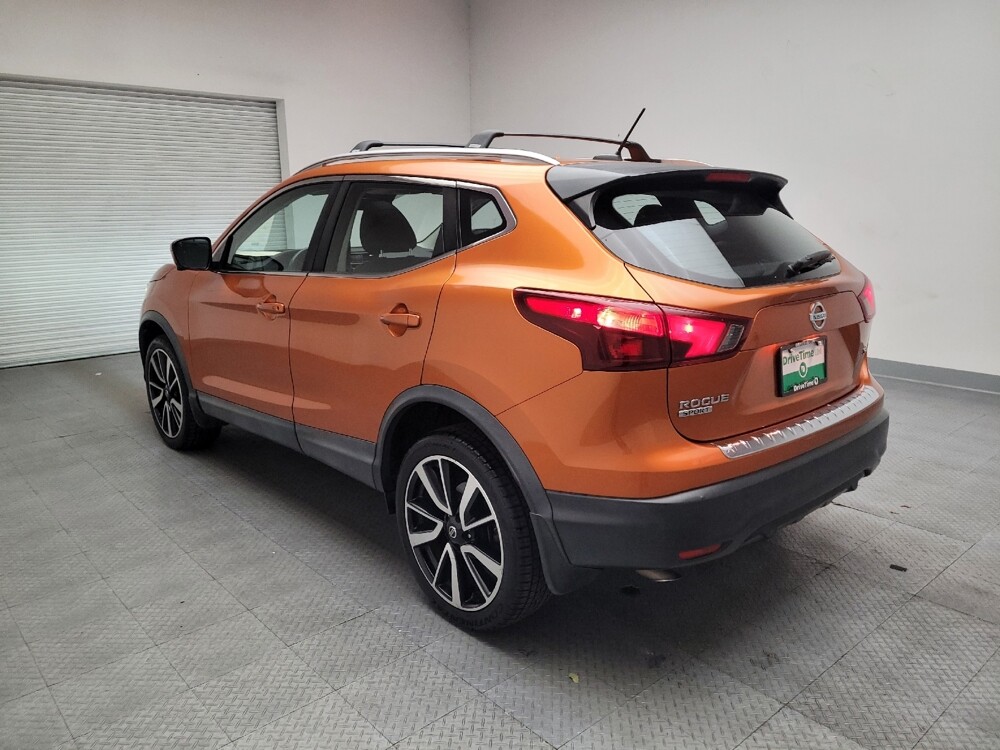 2017 Nissan Rogue Sport in El Cajon, CA 92020 - 18106315 5