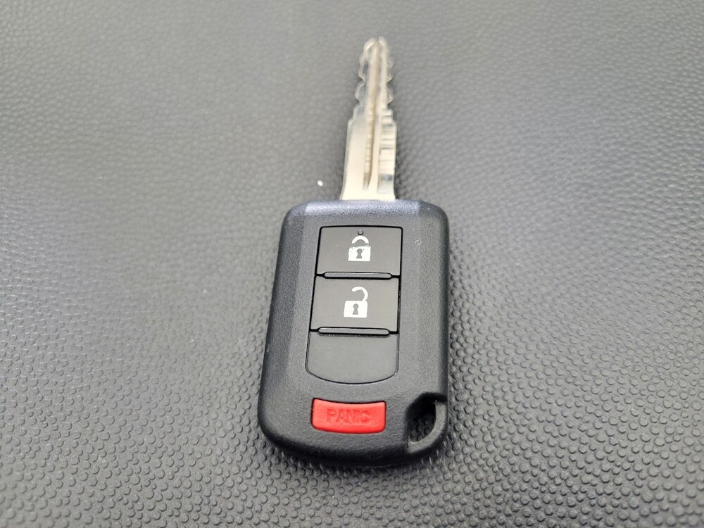 2024 Mitsubishi Mirage in Greenville, SC 29607 - 18106319 32