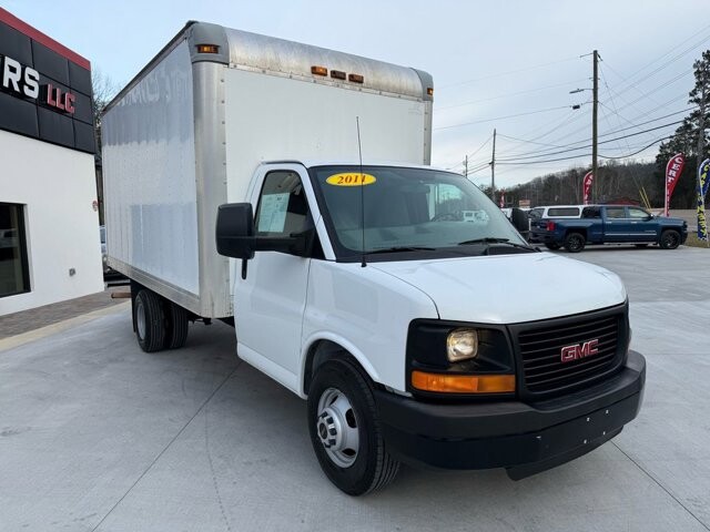 2011 GMC Savana 3500 in Knoxville, TN 37920 - 18106323 3