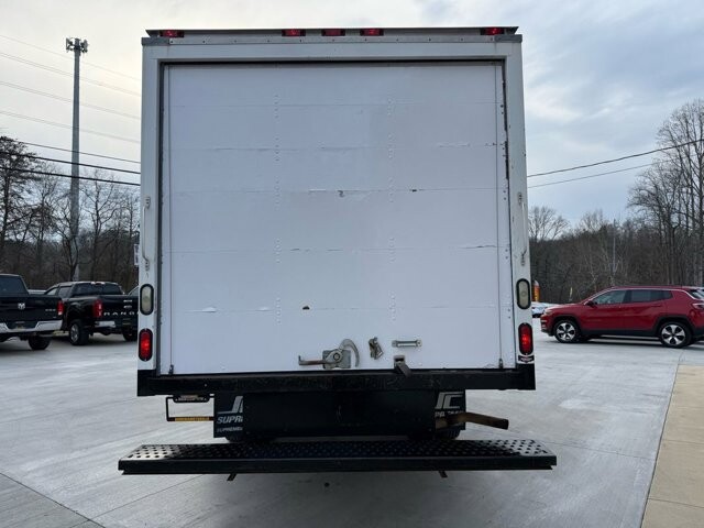 2011 GMC Savana 3500 in Knoxville, TN 37920 - 18106323 5