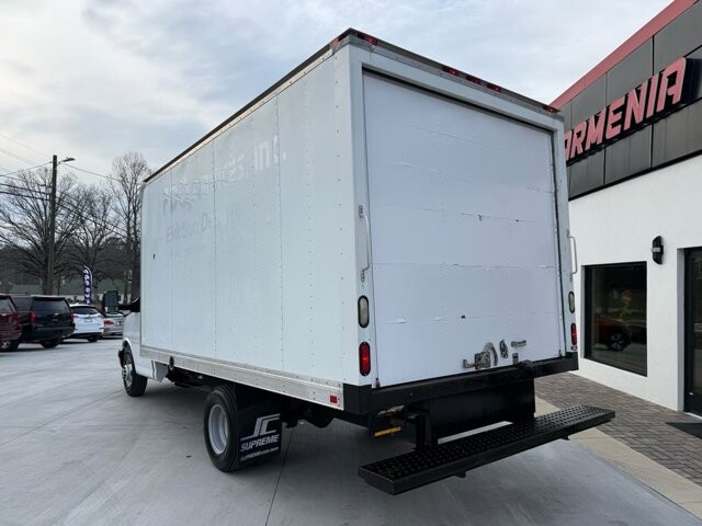2011 GMC Savana 3500 in Knoxville, TN 37920 - 18106323 6
