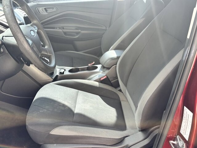 2016 Ford Escape in Birmingham, AL 35215 - 18106325 32