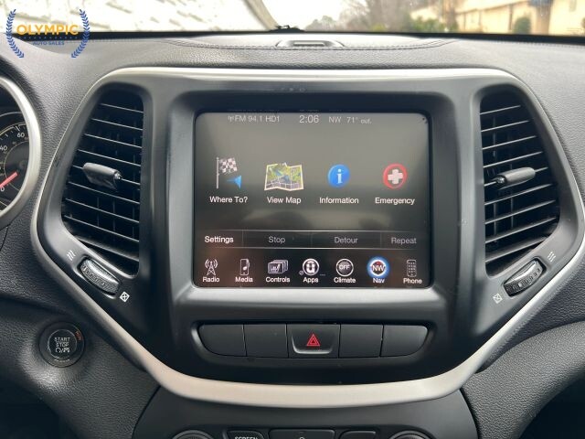 2014 Jeep Cherokee in Decatur, GA 30032 - 18106332 29