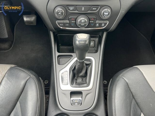 2014 Jeep Cherokee in Decatur, GA 30032 - 18106332 31