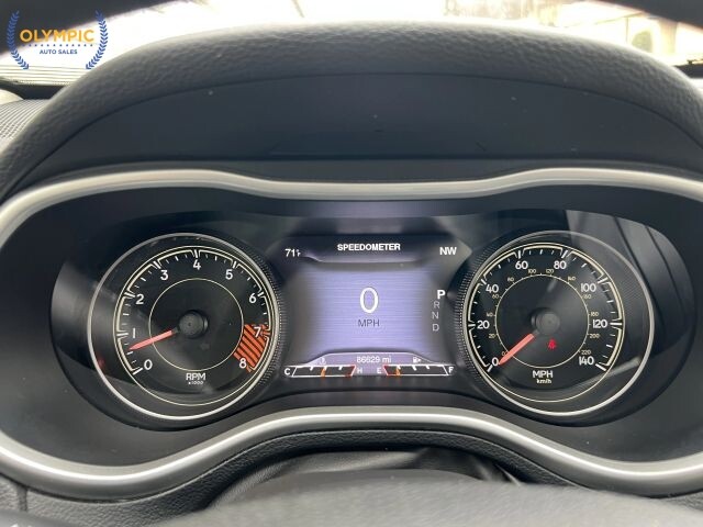 2014 Jeep Cherokee in Decatur, GA 30032 - 18106332 25