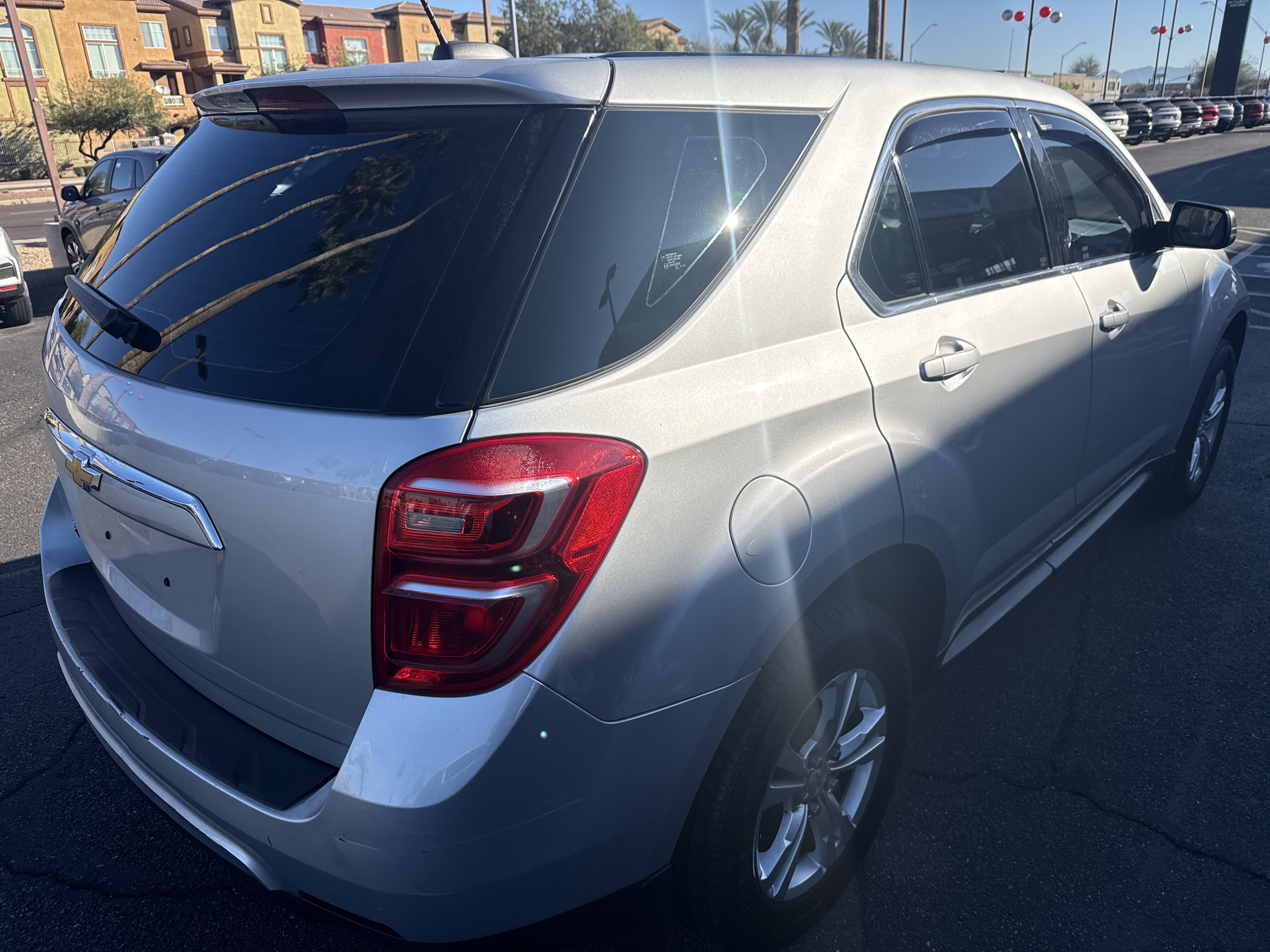 2017 Chevrolet Equinox in Phoenix, AZ 85022 - 18106335 4