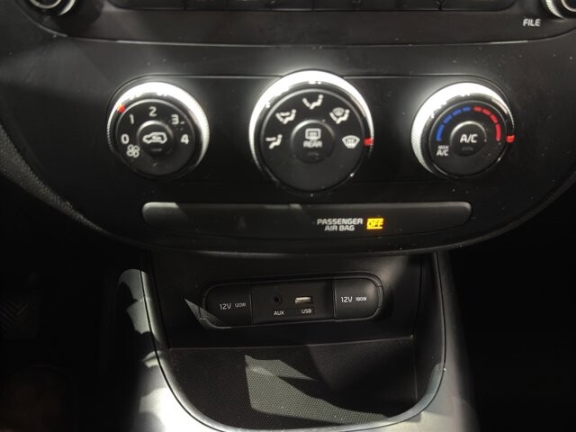 2016 Kia Soul in Burlington, WI 53105 - 18106338 27