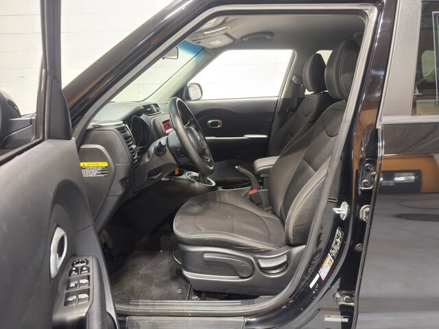 2016 Kia Soul in Burlington, WI 53105 - 18106338 13