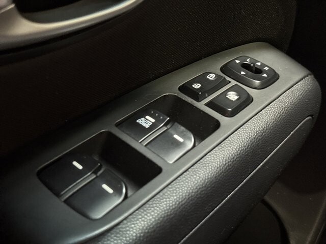 2016 Kia Soul in Burlington, WI 53105 - 18106338 30