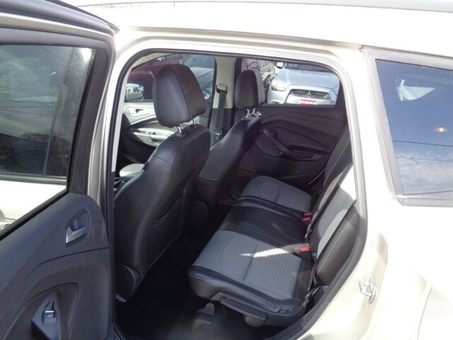 2017 Ford Escape in Lebanon, TN 37087-3302 - 18106346 6