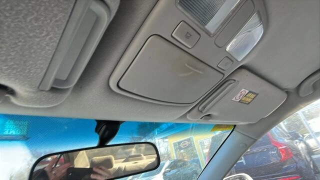 2006 Hyundai Sonata in Greenville, SC 29607 - 18106348 33