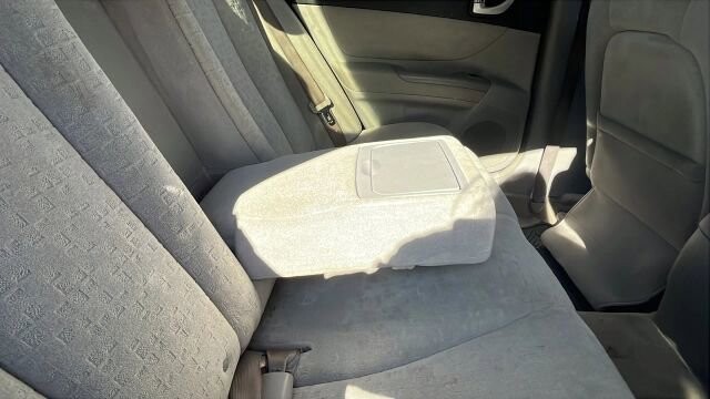 2006 Hyundai Sonata in Greenville, SC 29607 - 18106348 20