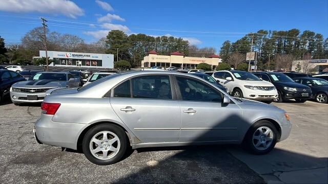 2006 Hyundai Sonata in Greenville, SC 29607 - 18106348 2