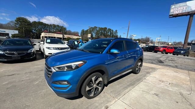 2018 Hyundai Tucson in Greenville, SC 29607 - 18106349 7