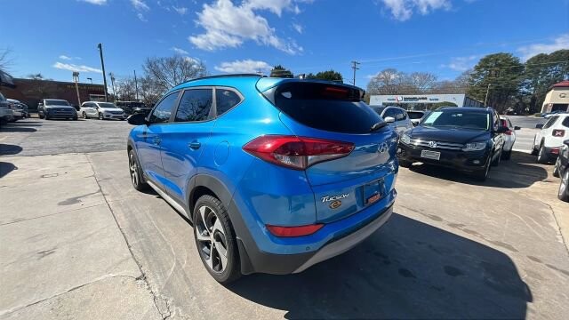 2018 Hyundai Tucson in Greenville, SC 29607 - 18106349 5