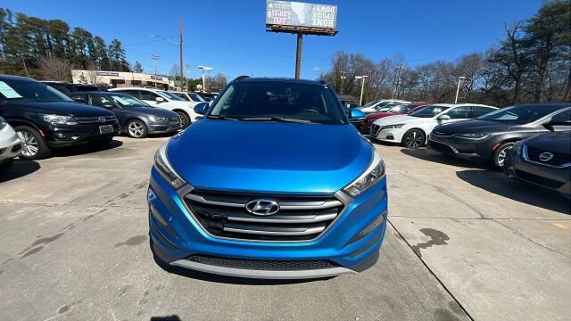 2018 Hyundai Tucson in Greenville, SC 29607 - 18106349 8