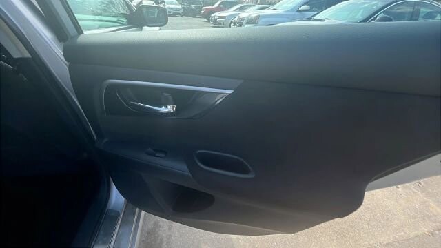 2013 Nissan Altima in Greenville, SC 29607 - 18106350 18