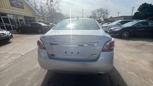 2013 Nissan Altima in Greenville, SC 29607 - 18106350 4